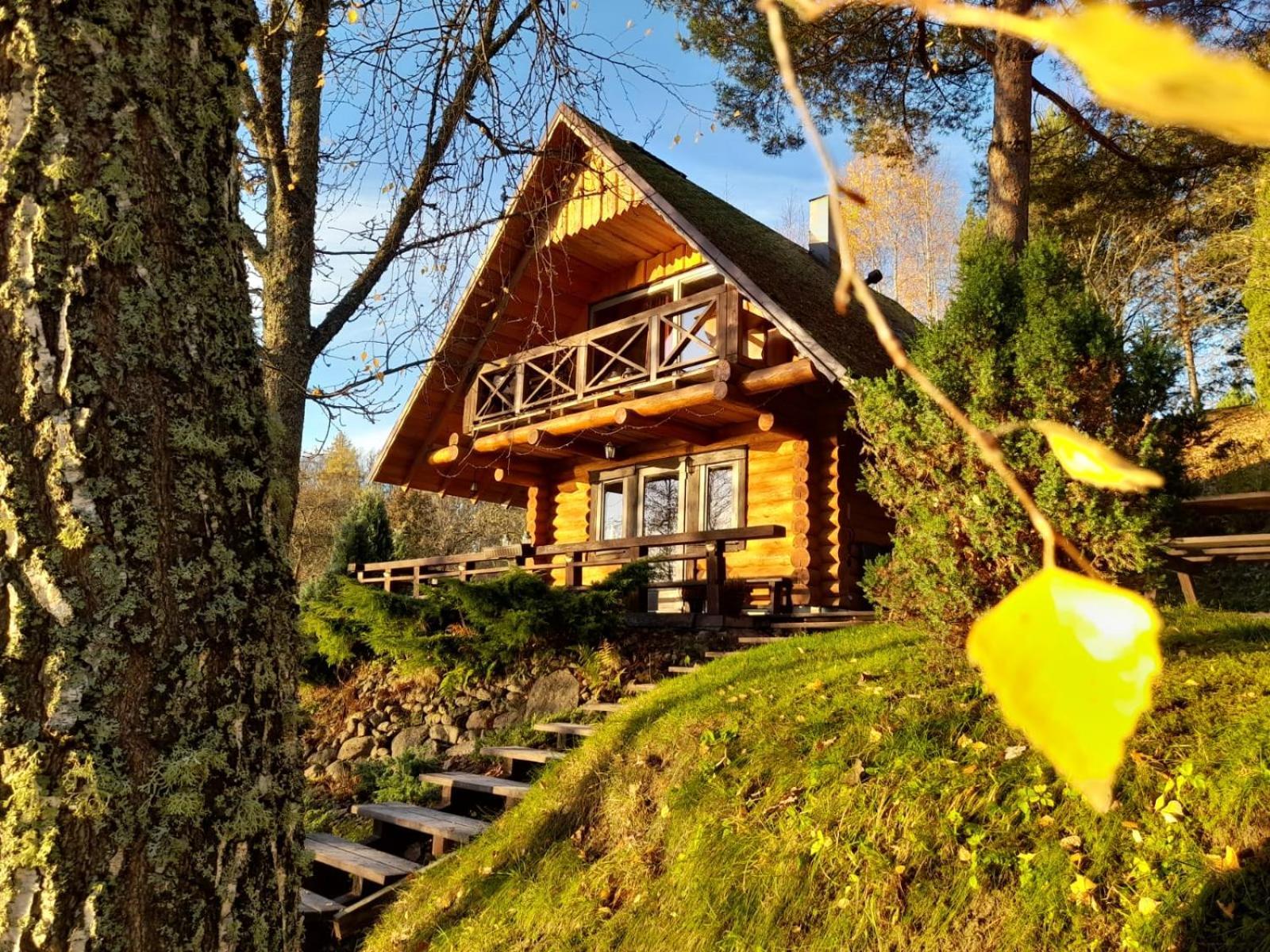 Ezerkalni Villa Raiskums Ngoại thất bức ảnh